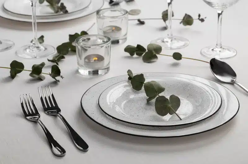 Servicio de catering en Asturias para bodas, eventos y empresas 2 catering para bodas en Asturias con decoración elegante y servicio cuidado