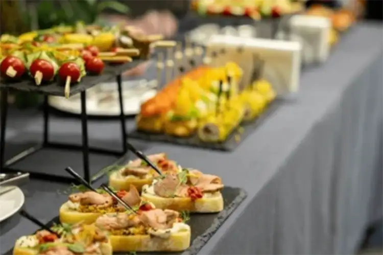 Qué incluye un servicio de catering en Asturias 1 propuesta gastronómica de servicio de catering en Asturias