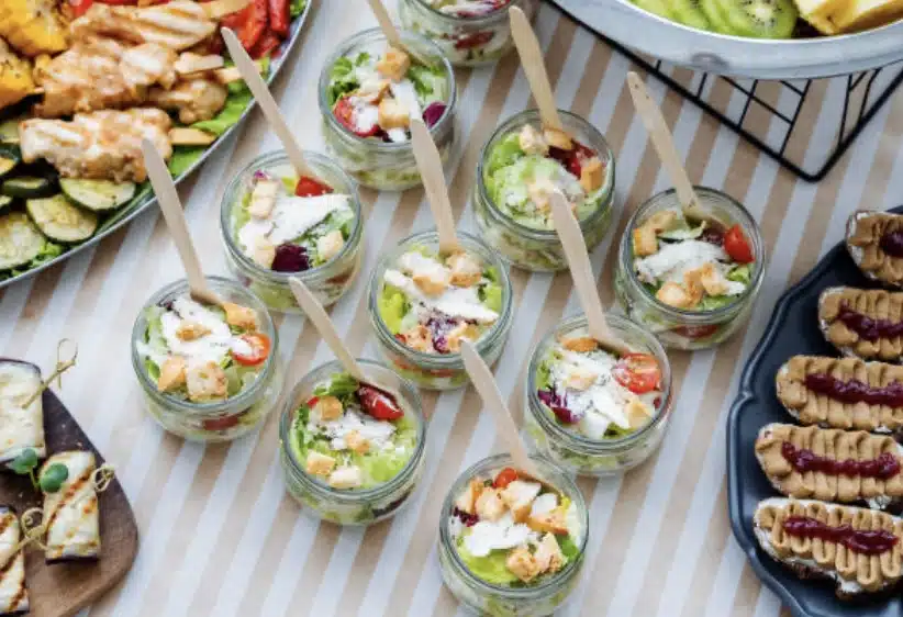 Catering para celebraciones privadas en Asturias: ideas, formatos y cómo elegir la mejor opción 3 formato cóctel de catering para celebración privada en Asturias