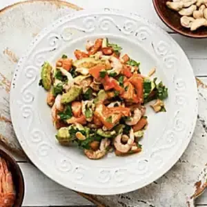 Ración de salpicón de mariscos premium para cenas de Nochevieja.